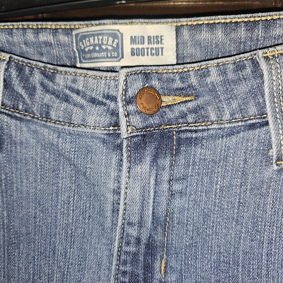 $5 Signature by Levis Strauss Women's Jeans Mid-rise Bootcut Size 12 Pre-Owned. - Picture 2 of 8